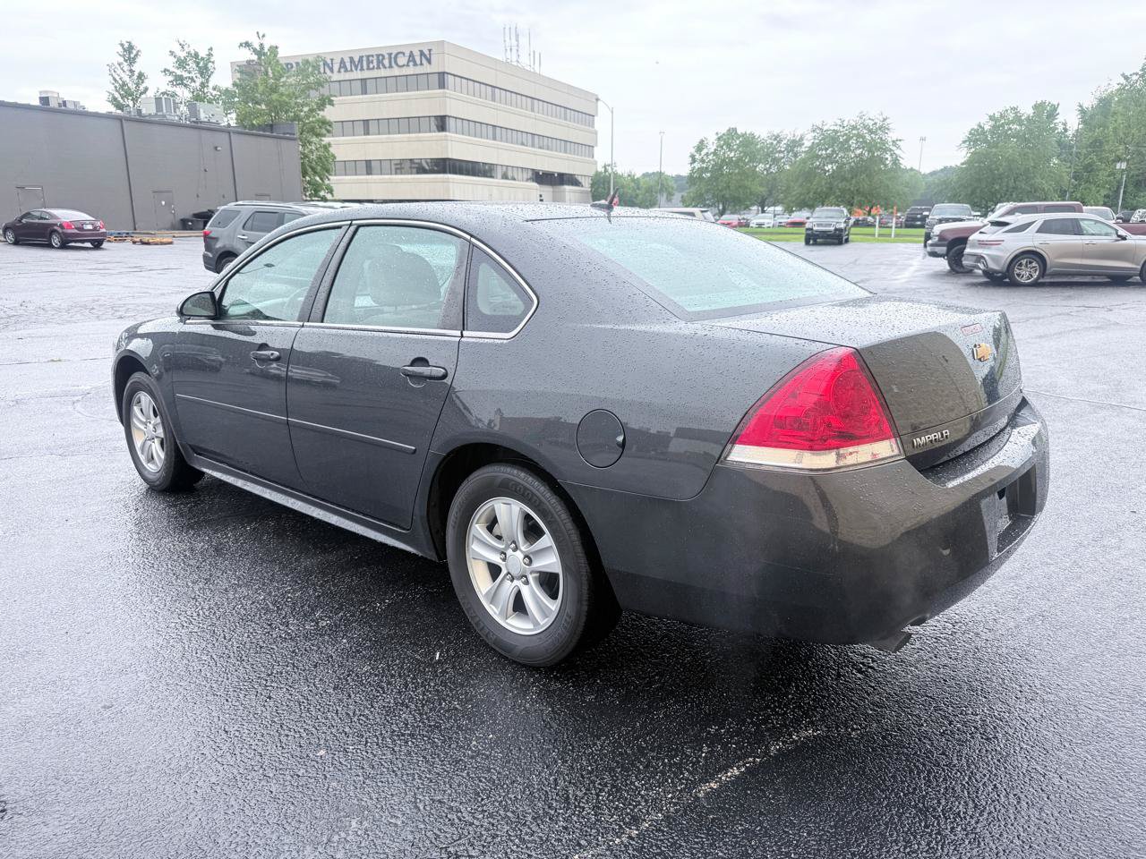 Used 2016 Chevrolet Impala Limited LS FWD image 3