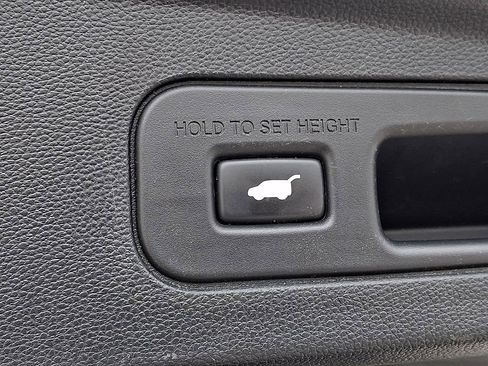 Certified 2024 Acura MDX SH-AWD w/ Technology Package image 32