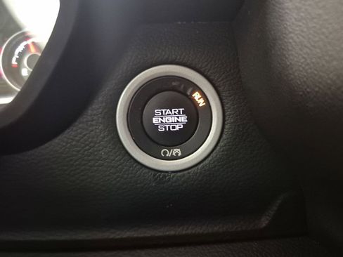 Used 2019 RAM 1500 Big Horn image 17