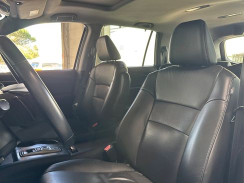 Used 2022 Honda Pilot EX-L image 5