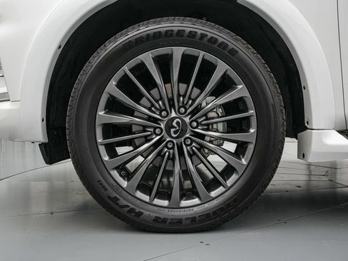 Used 2024 INFINITI QX80 Sensory w/ Cargo Package AWD/4WD image 10