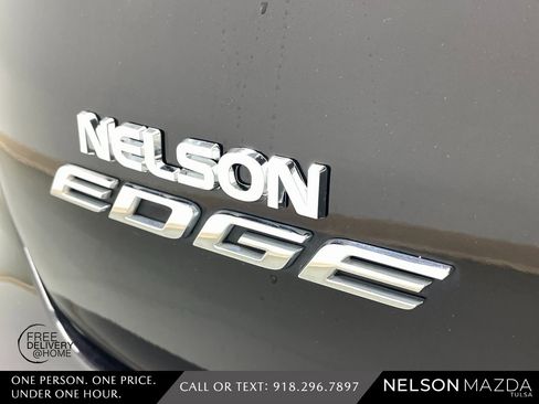 Used 2019 Ford Edge Titanium w/ Equipment Group 301A image 16