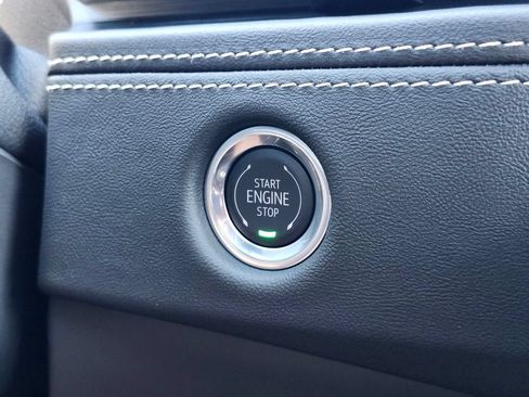 Used 2026 Cadillac Escalade ESV Sport AWD/4WD image 25