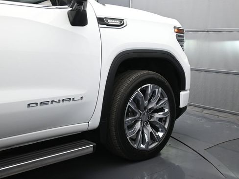 Used 2023 GMC Sierra 1500 Denali w/ Denali Reserve Package AWD/4WD image 51