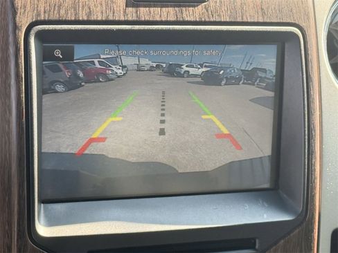 Used 2014 Ford F150 Lariat w/ Lariat Chrome Package image 14