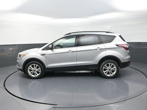 Used 2018 Ford Escape SE AWD/4WD image 6