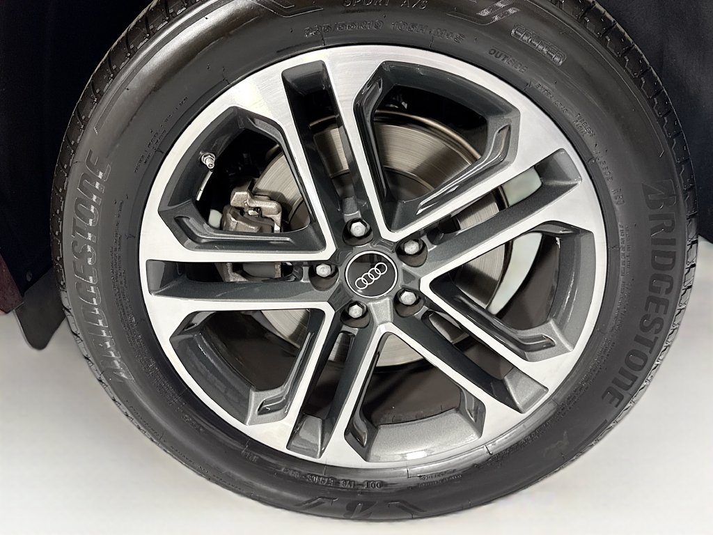 Used 2025 Audi Q5 Premium w/ Premium Plus AWD/4WD image 31