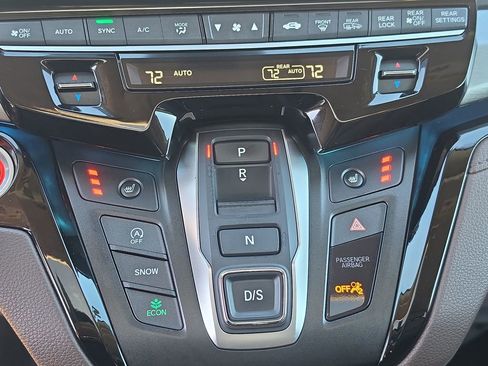 Used 2025 Honda Odyssey Touring image 26