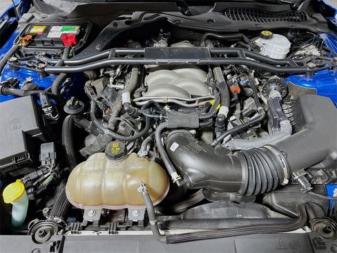 Used 2019 Ford Mustang GT image 27