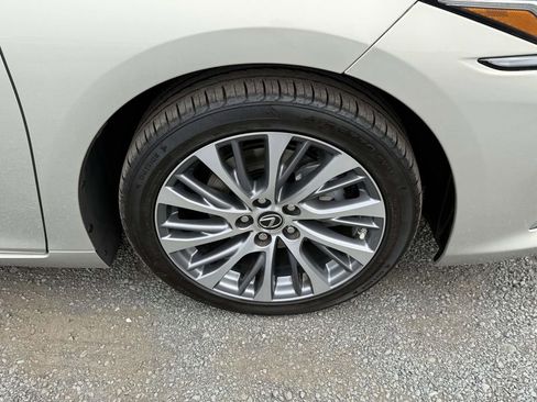 Used 2021 Lexus ES 350 Premium image 7