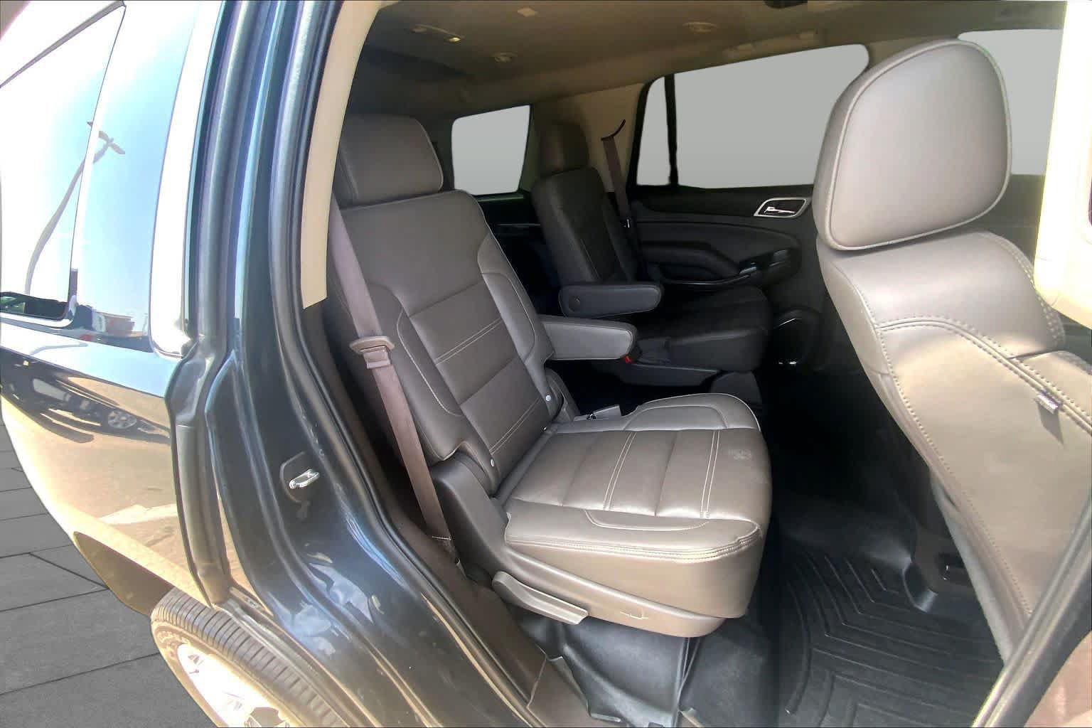 Used 2019 GMC Yukon Denali w/ Denali Ultimate Package AWD/4WD image 20