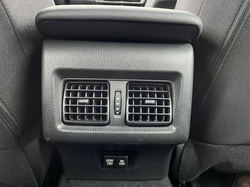 Used 2025 Toyota Camry LE image 23