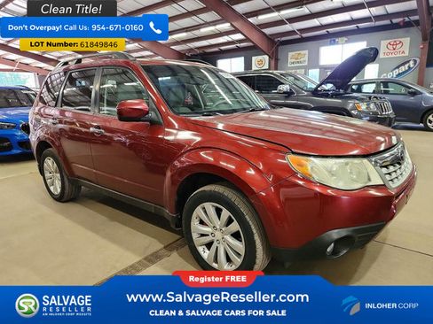 Used 2012 Subaru Forester 2.5X Premium w/ All-Weather Pkg AWD/4WD image 5