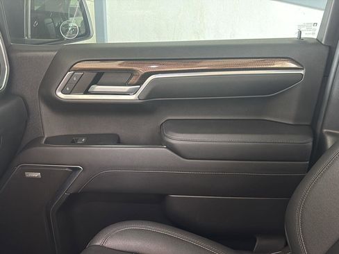 Used 2022 Chevrolet Silverado 1500 RST w/ Convenience Package II image 15