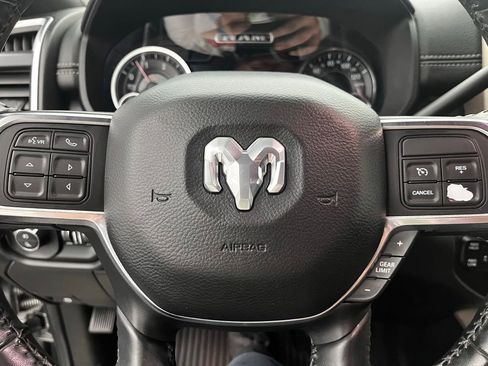 Used 2019 RAM 2500 Laramie AWD/4WD image 23