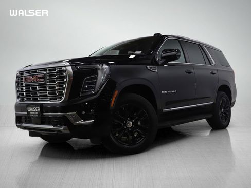 Used 2025 GMC Yukon Denali image 1