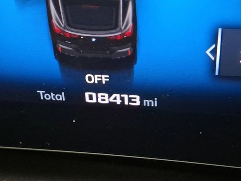 Used 2025 BMW X2 M35i w/ Premium Package image 16