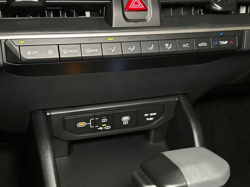 New 2025 Kia K4 LXS image 23