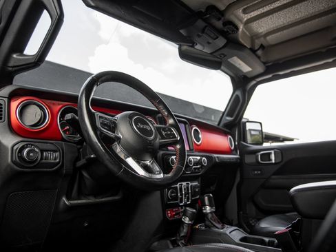 Used 2021 Jeep Wrangler Unlimited Rubicon AWD/4WD image 24