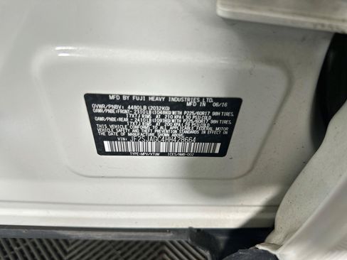 Used 2017 Subaru Forester 2.5i Premium AWD/4WD image 12