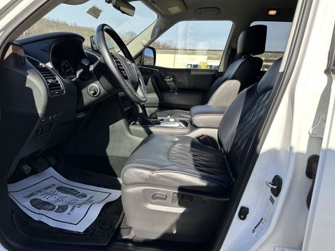 Used 2022 Nissan Armada Platinum w/ Captain's Chairs Package image 8