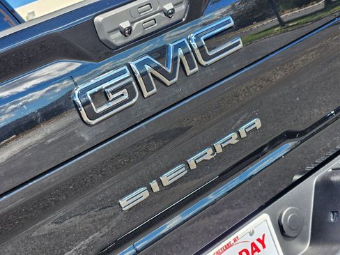 New 2026 GMC Sierra 3500 AT4 w/ AT4 Premium Plus Package image 10