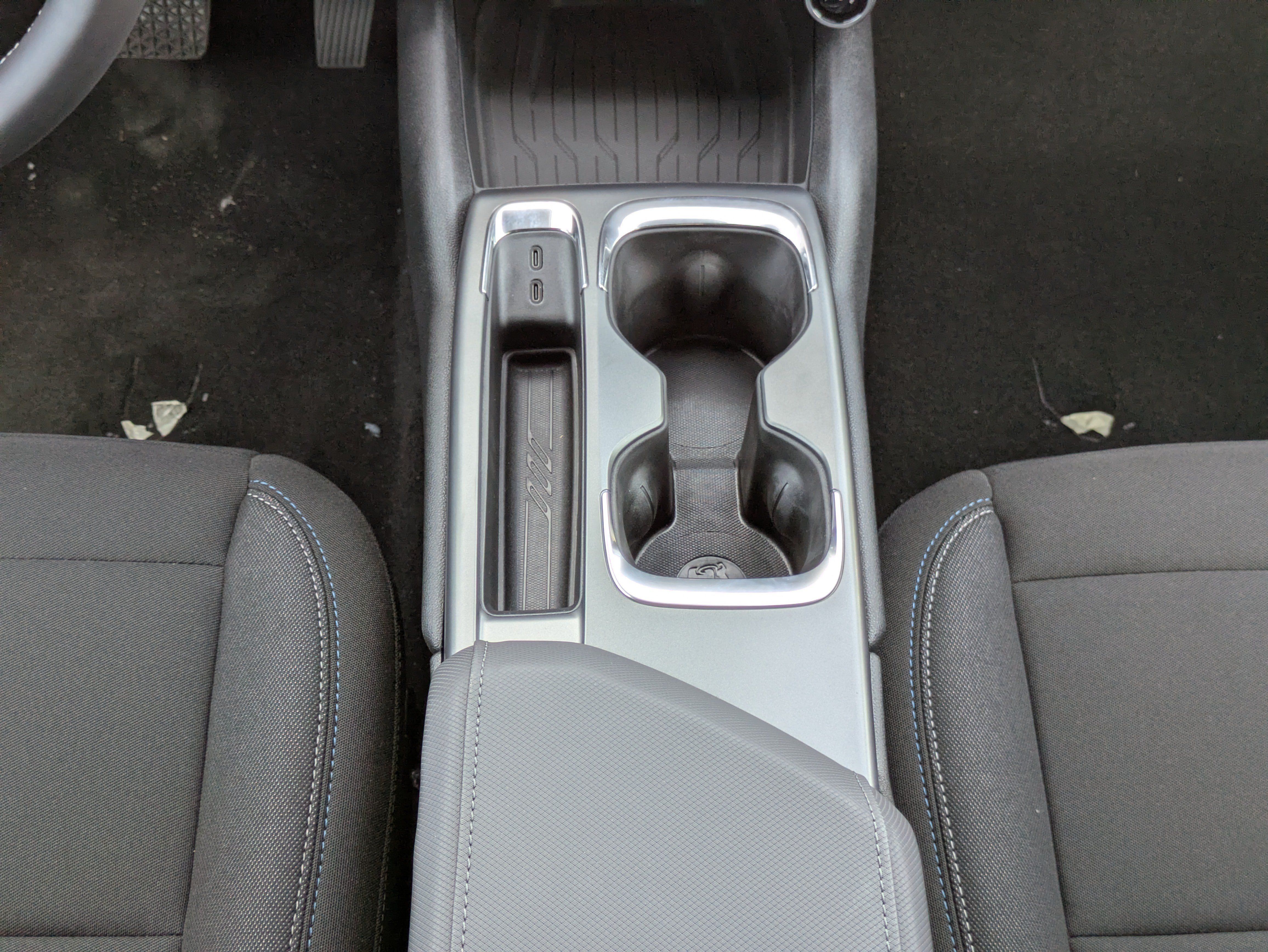 New 2026 Chevrolet Equinox EV LT w/ Comfort Package AWD/4WD image 6