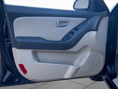 Used 2007 Hyundai Elantra GLS FWD image 21