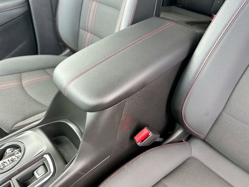 Used 2023 Chevrolet Equinox RS FWD image 20