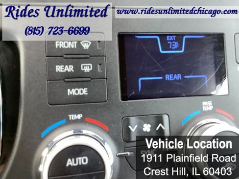 Used 2018 Toyota Sienna Limited Premium w/ Carpet Mat Package AWD/4WD image 27