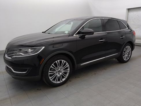 Used 2018 Lincoln MKX Reserve w/ Driver Assistance Package image 2