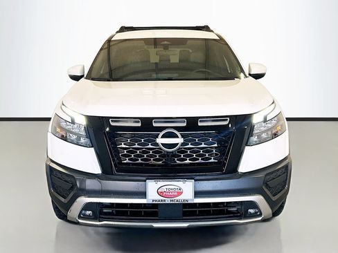 Used 2025 Nissan Pathfinder Rock Creek AWD/4WD image 2