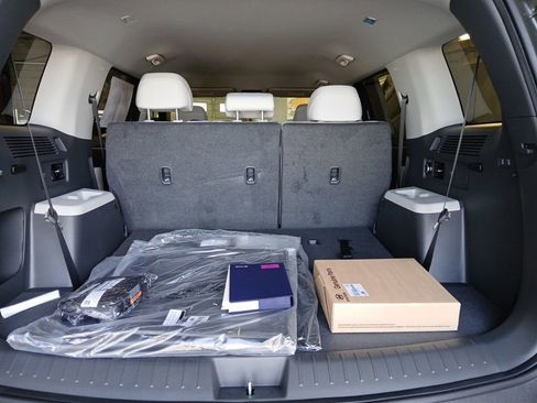 New 2026 Hyundai Santa Fe SEL FWD image 16