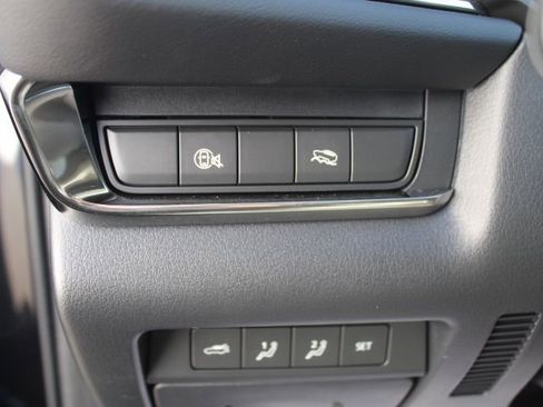 Certified 2025 MAZDA CX-30 AWD 2.5 S w/ Premium Package image 16