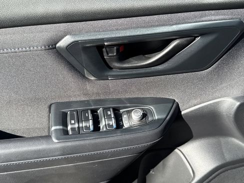 Certified 2025 Subaru Forester Premium w/ Convenience Package #1 image 18