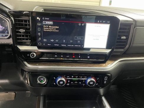 Used 2023 GMC Sierra 1500 Elevation AWD/4WD image 16