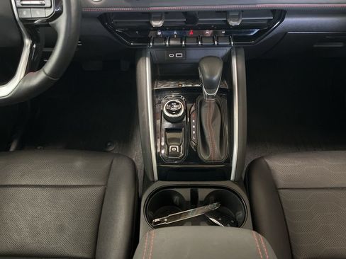 Used 2023 Chevrolet Colorado Z71 w/ Z71 Convenience Package 2 AWD/4WD image 11