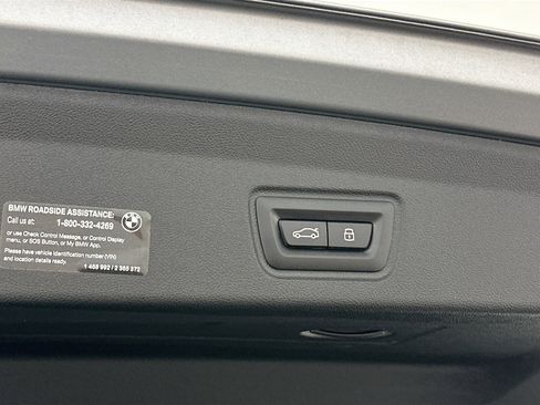 Used 2025 BMW i4 xDrive40i w/ Parking Assistance Package image 32