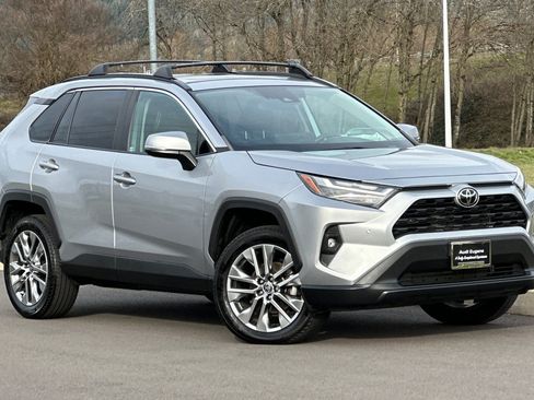 Used 2023 Toyota RAV4 XLE Premium AWD/4WD image 1