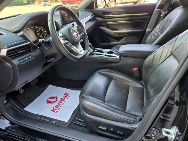Used 2023 Nissan Altima 2.5 SR w/ SR Premium Package FWD image 10