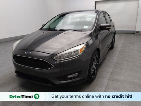 Used 2016 Ford Focus SE w/ SE Sport Package image 1