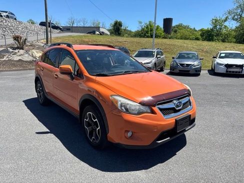 Used 2014 Subaru Crosstrek 2.0i Premium AWD/4WD image 2