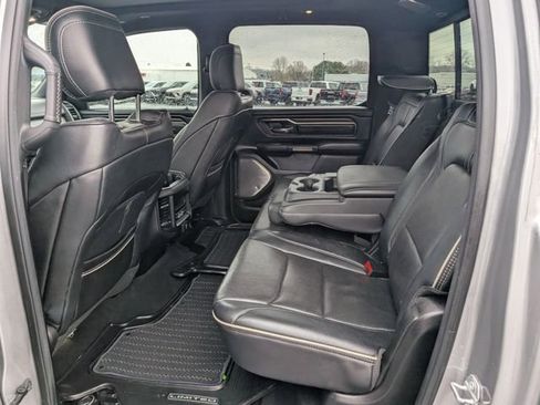 Used 2019 RAM 1500 Limited image 11