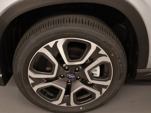 New 2026 Subaru Ascent Limited w/ Popular Package #2 image 8