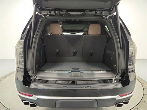 New 2026 Chevrolet Tahoe High Country w/ Sun And Tow Package image 25