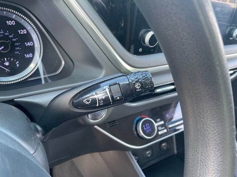 Used 2022 Hyundai Sonata SEL FWD image 16