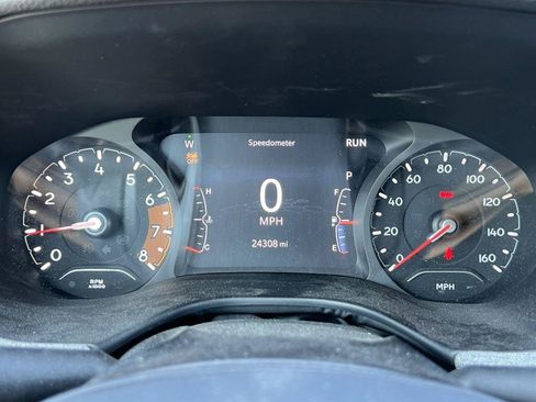 Used 2024 Jeep Compass Latitude AWD/4WD image 21