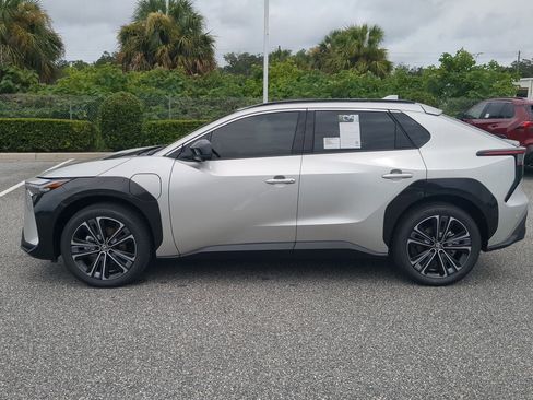 New 2025 Toyota bZ4X AWD image 16