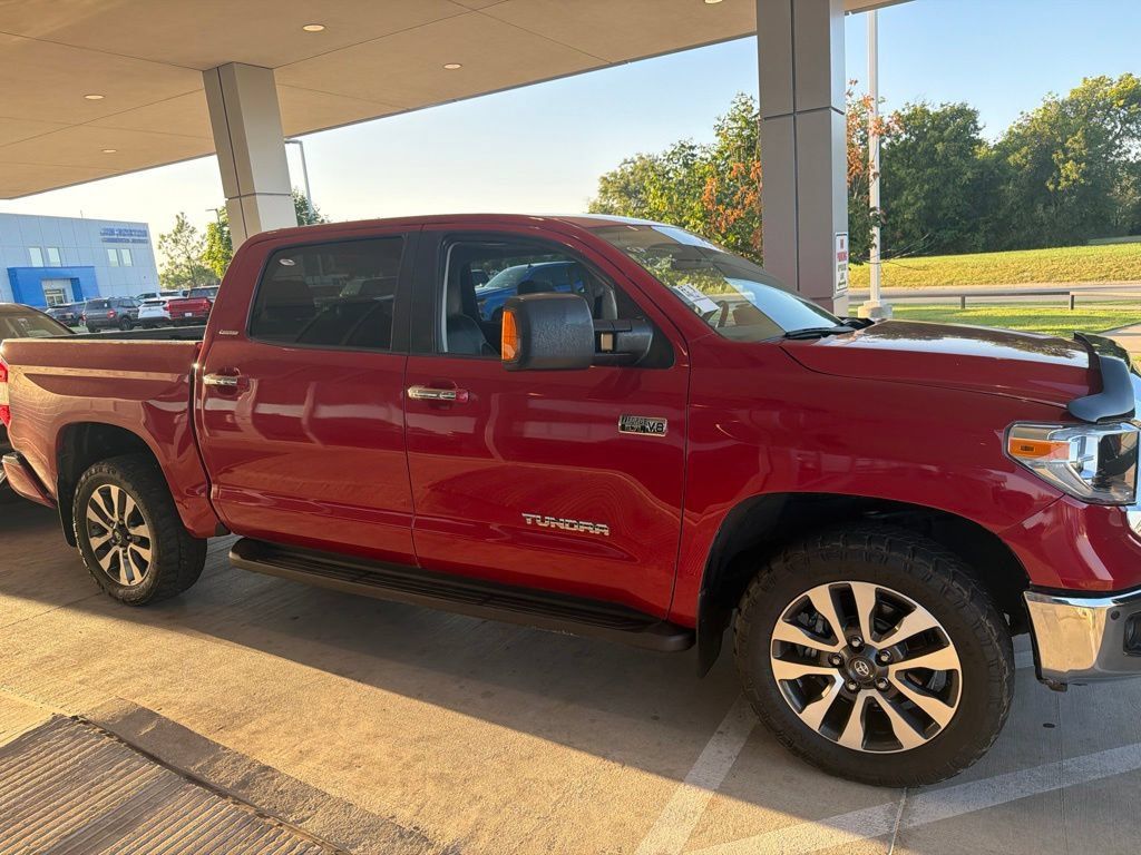 Used 2020 Toyota Tundra Limited w/ Limited Premium Package RWD image 4