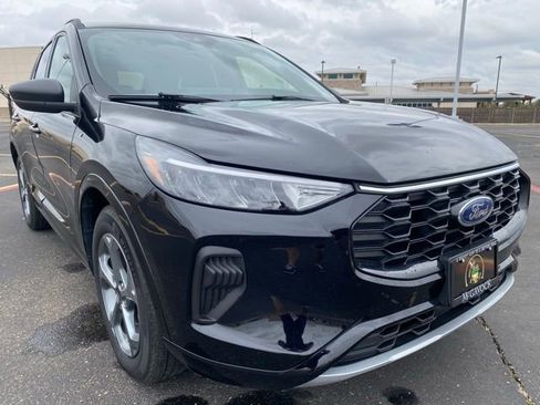 Used 2024 Ford Escape ST-Line w/ Tech Pack #1 image 7